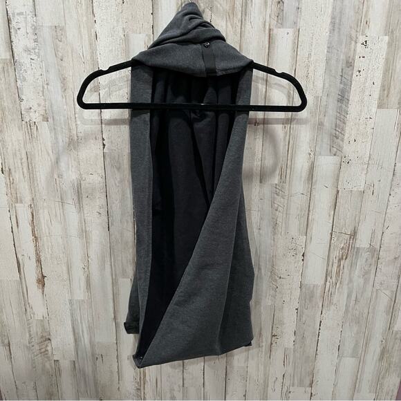 Lululemon Gray Vinyasa Infinity Convertible Scarf Wrap Cover Up Yoga Athleisure - Picture 3 of 6